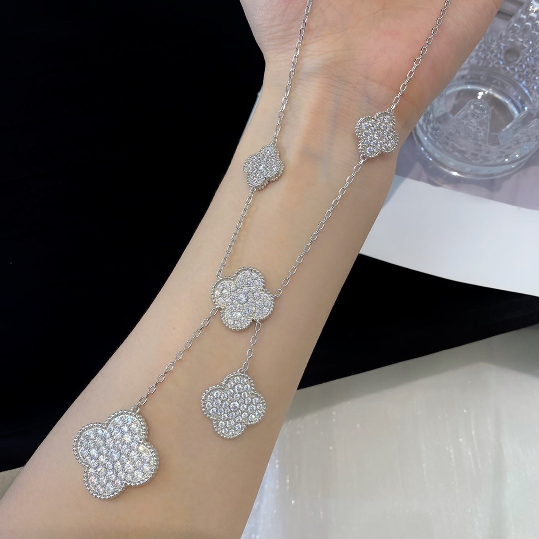 [Triumph Jewelry]CLOVER 5 MOTIFS SILVER DIAMONDS NECKLACE