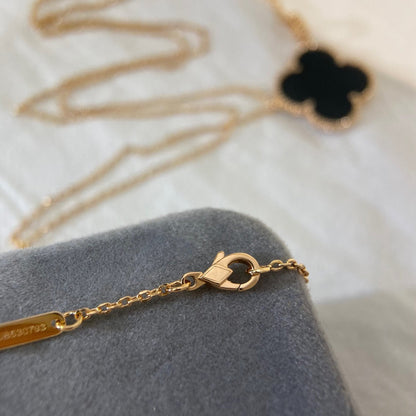 [Triumph Jewelry]CLOVER 25MM NECKLACE GOLD ONYX