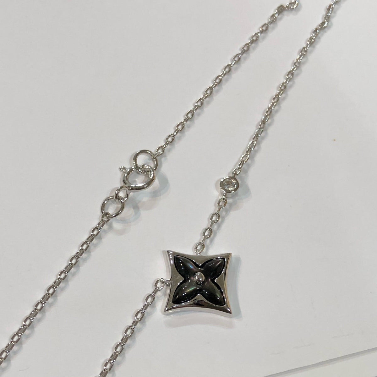 [Triumph Jewelry]STAR BLACK MOP NECKLACE