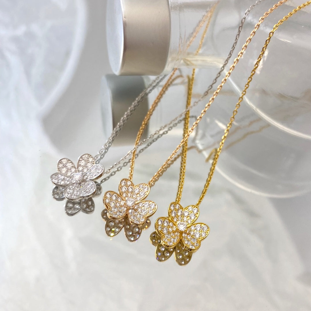 [Triumph Jewelry]FLOWER DIAMOND NECKLACE