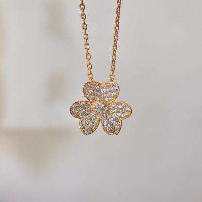 [Triumph Jewelry]FLOWER DIAMOND NECKLACE