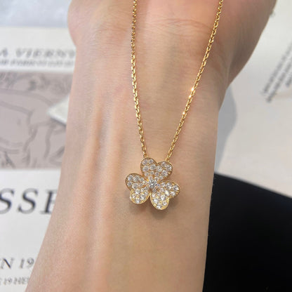 [Triumph Jewelry]FLOWER DIAMOND NECKLACE