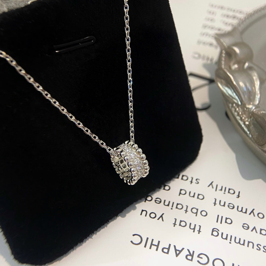 [Triumph Jewelry]PERLEE DIAMOND NECKLACE