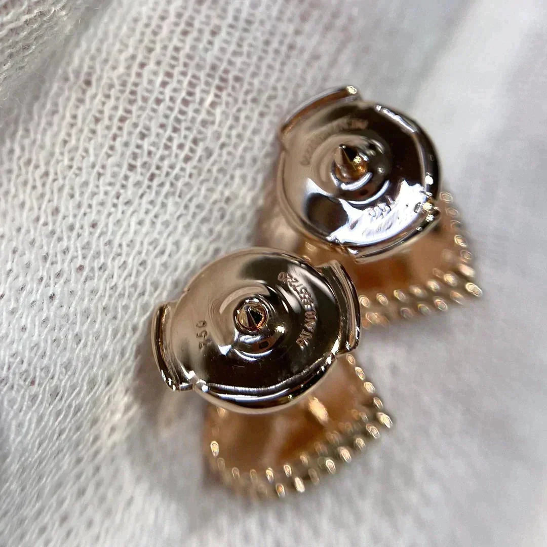 [Triumph Jewelry]HEART CARNELIAN STUD EARRINGS