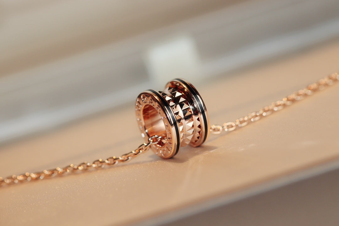[Triumph Jewelry]ZERO 1 ROCK PEDANT PINK GOLD BLACK NECKLACE