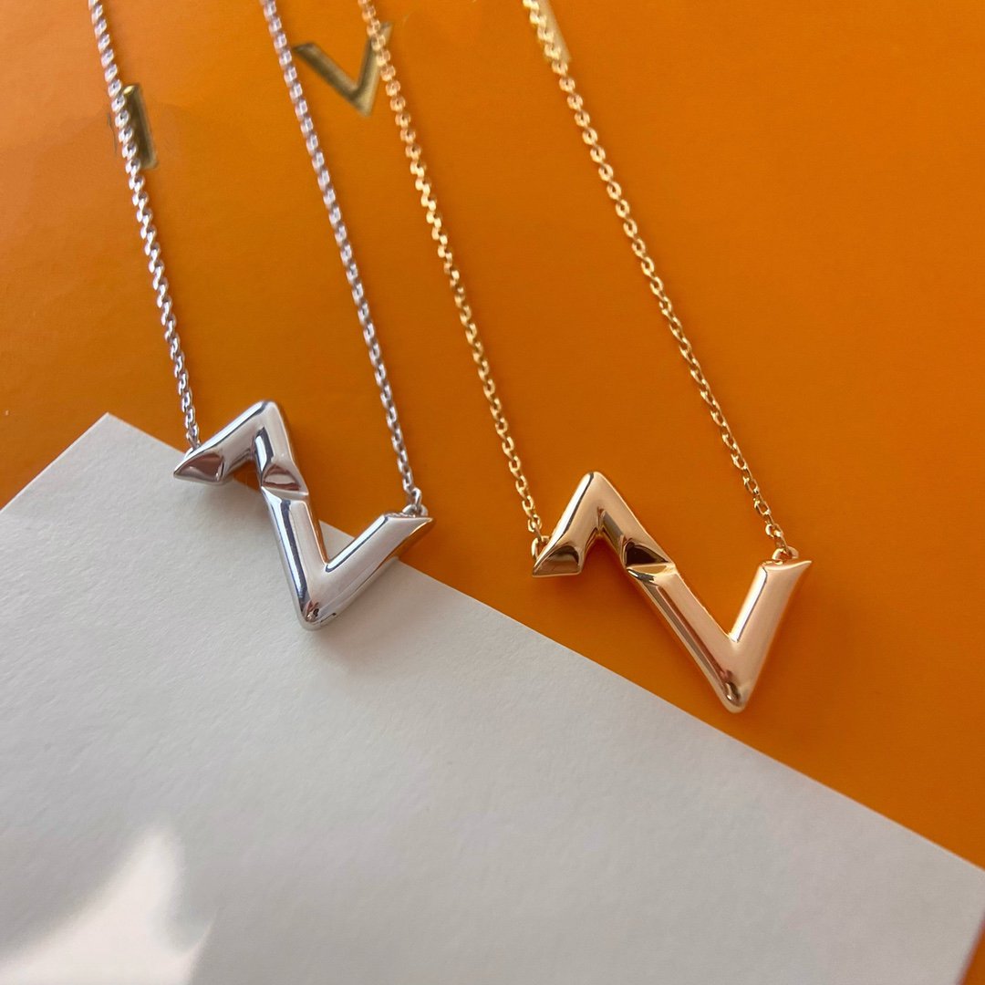 [Triumph Jewelry]VOLTE UPSIDE DOWN NECKLACE
