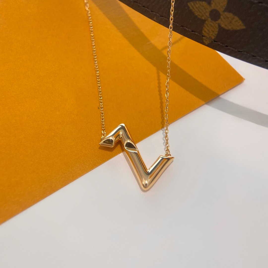 [Triumph Jewelry]VOLTE UPSIDE DOWN NECKLACE