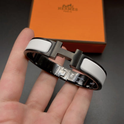 [Triumph Jewelry]H BRACELET 12MM BLACK WHITE CERAMIC