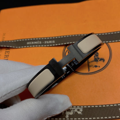 [Triumph Jewelry]H BRACELET 12MM BLACK BEIGE CERAMIC