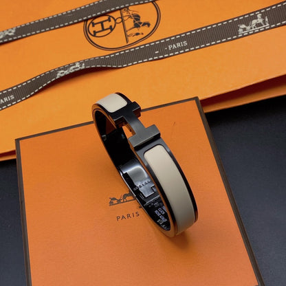 [Triumph Jewelry]H BRACELET 12MM BLACK BEIGE CERAMIC
