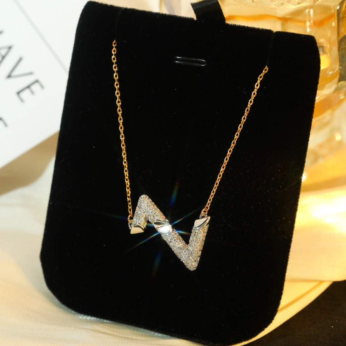 [Triumph Jewelry]VOLT SILVER DIAMOND PEDANT NECKLACE