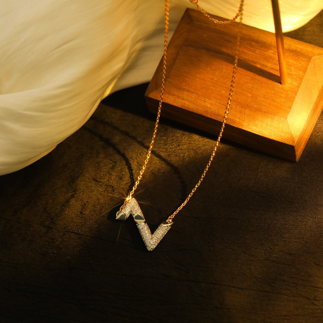 [Triumph Jewelry]VOLT SILVER DIAMOND PEDANT NECKLACE