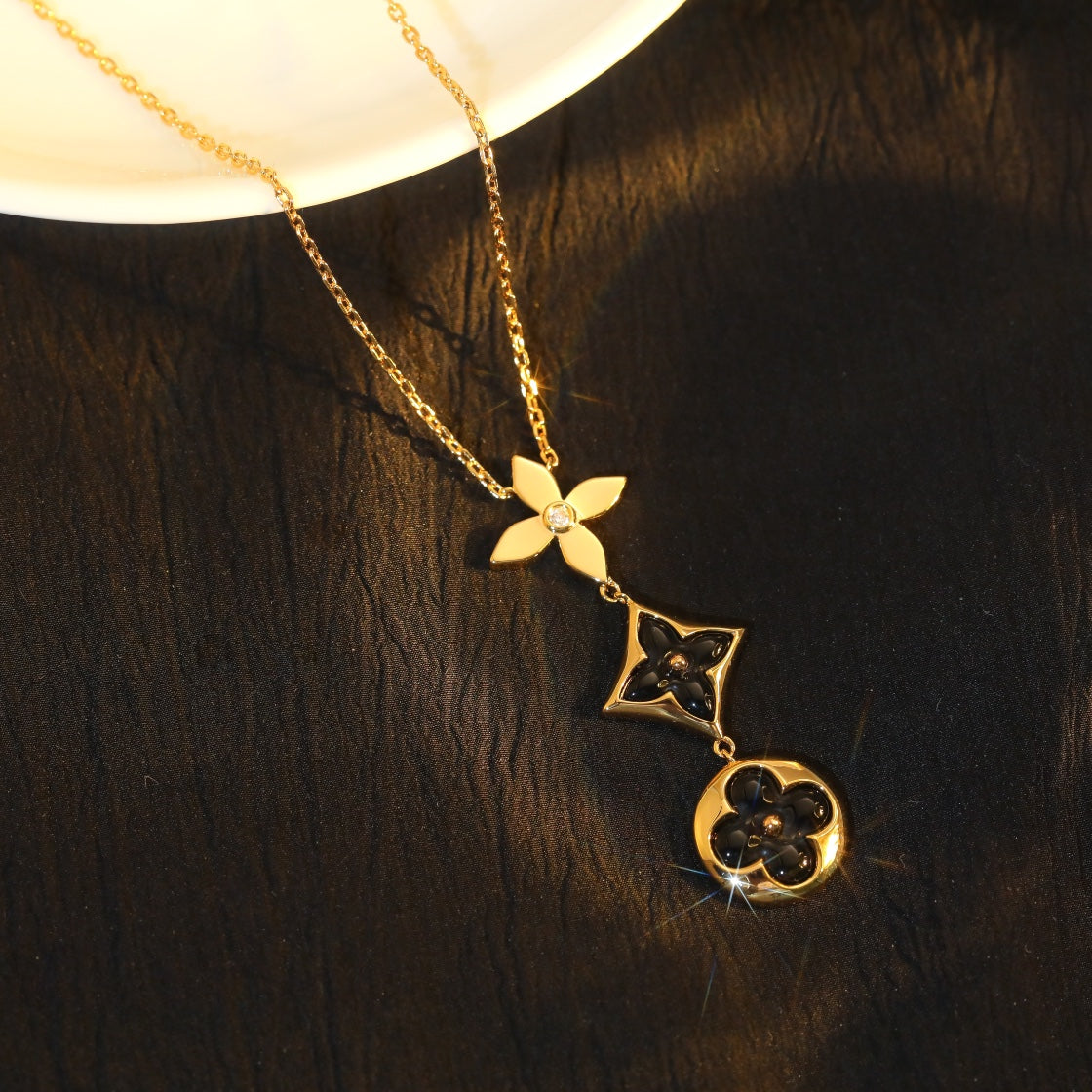 [Triumph Jewelry]STAR AND SUN ONYX PINK GOLD NECKLACE