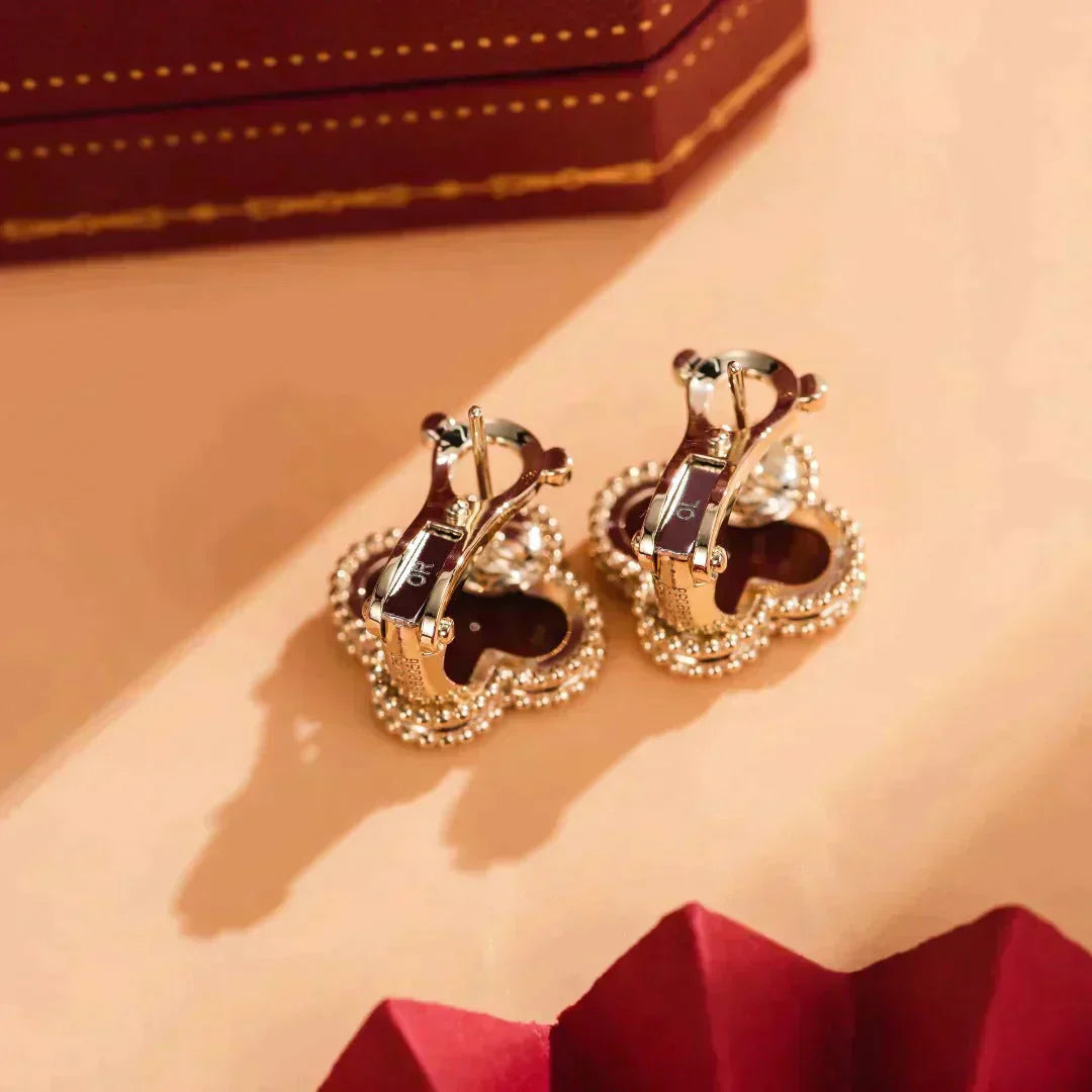 [Triumph Jewelry]CLOVER MEDIUM 1 MOTIFS CARNELIAN  EARRINGS