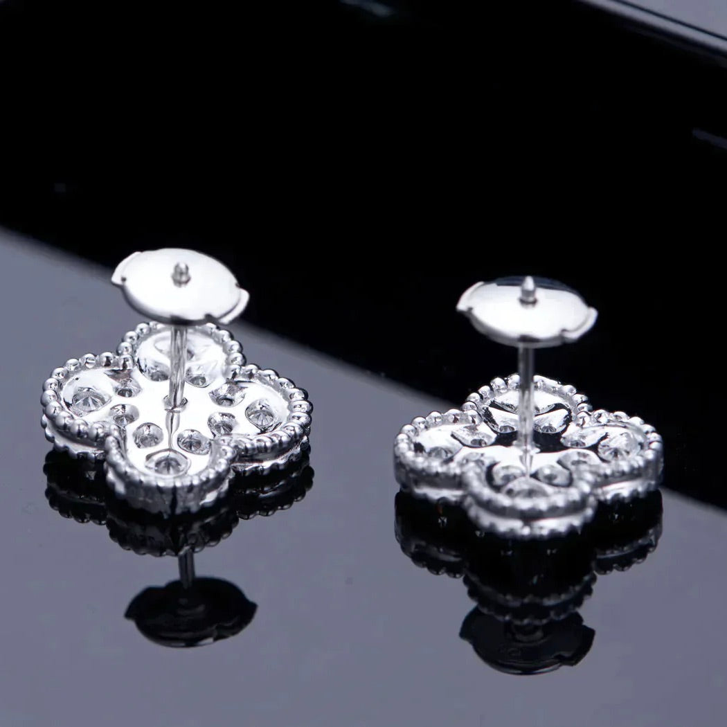 [Triumph Jewelry]CLOVER 1 MOTIFS DIAMOND STUD EARRINGS SILVER