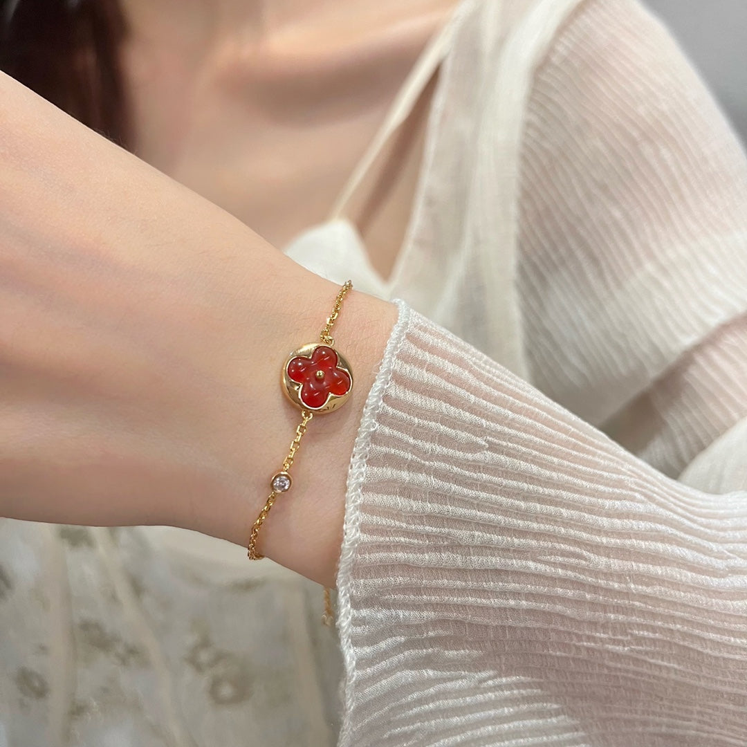 [Triumph Jewelry]SUN PEDANT CARNELIAN BRACELET