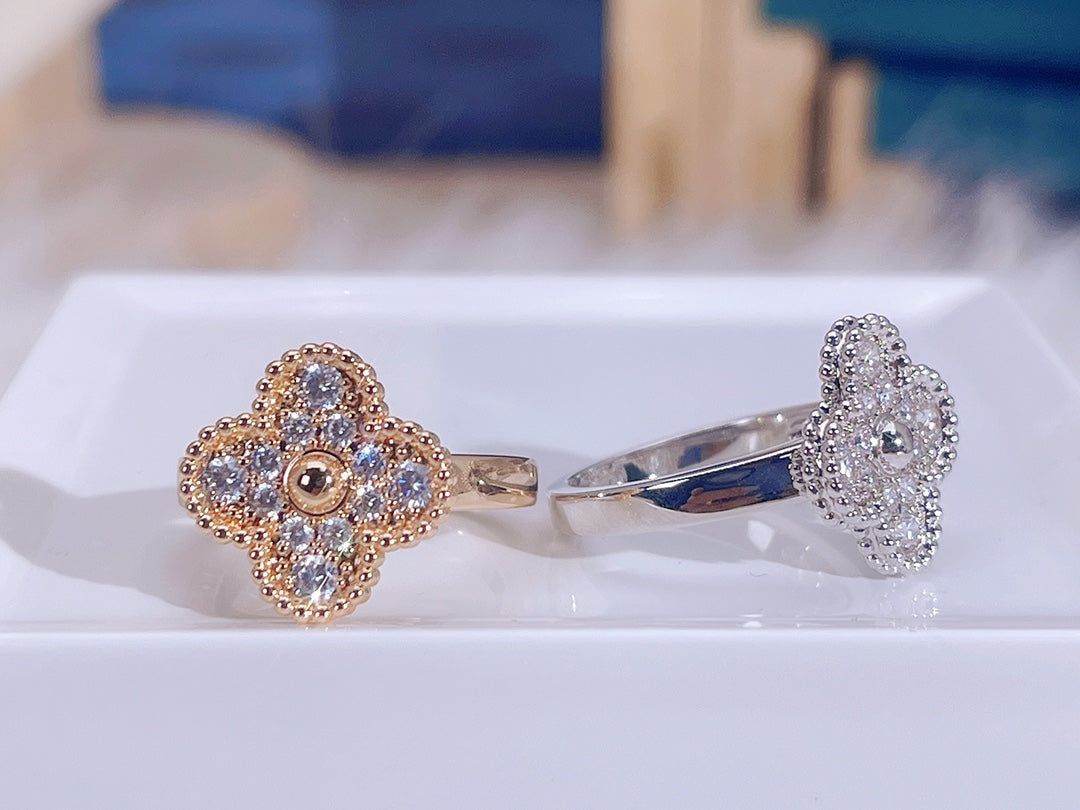 [Triumph Jewelry]CLOVER DIAMOND RING