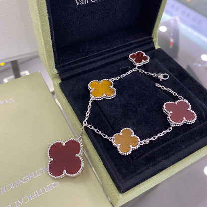 [Triumph Jewelry]CLOVER 5 MOTIFS SIVLER CARNELIAN TIGER EYE BRACELET