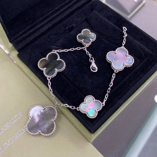 [Triumph Jewelry]CLOVER 5 MOTIFS SIVLER DARK MOP BRACELET