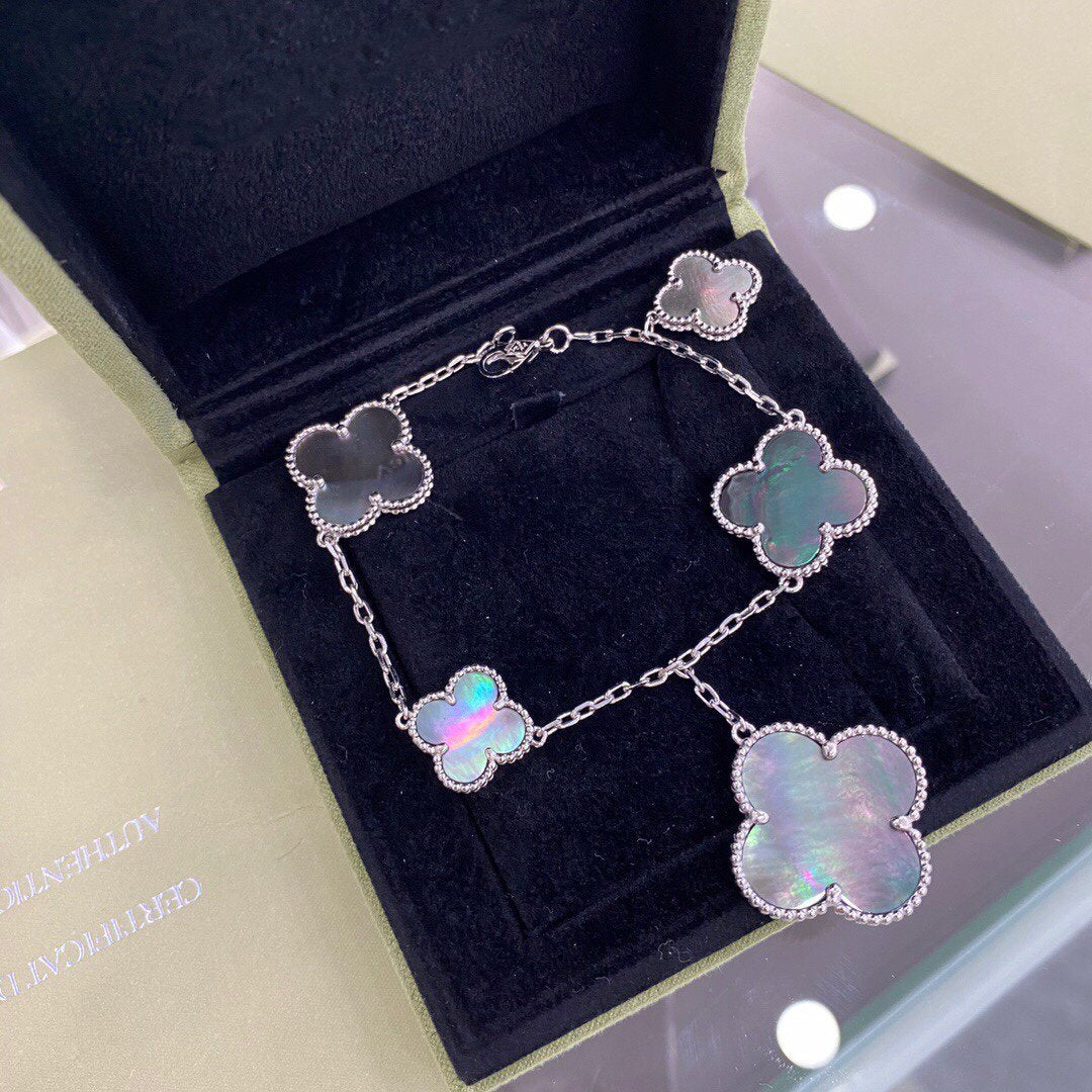 [Triumph Jewelry]CLOVER 5 MOTIFS SIVLER DARK MOP BRACELET