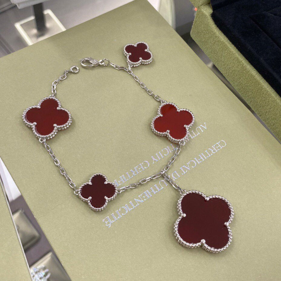 [Triumph Jewelry]CLOVER 5 MOTIFS SIVLER CARNELIAN BRACELET