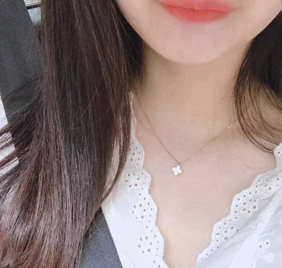 [Triumph Jewelry]CLOVER MINI 9.5MM WHITE MOTHER-OF-PEARL NECKLACE