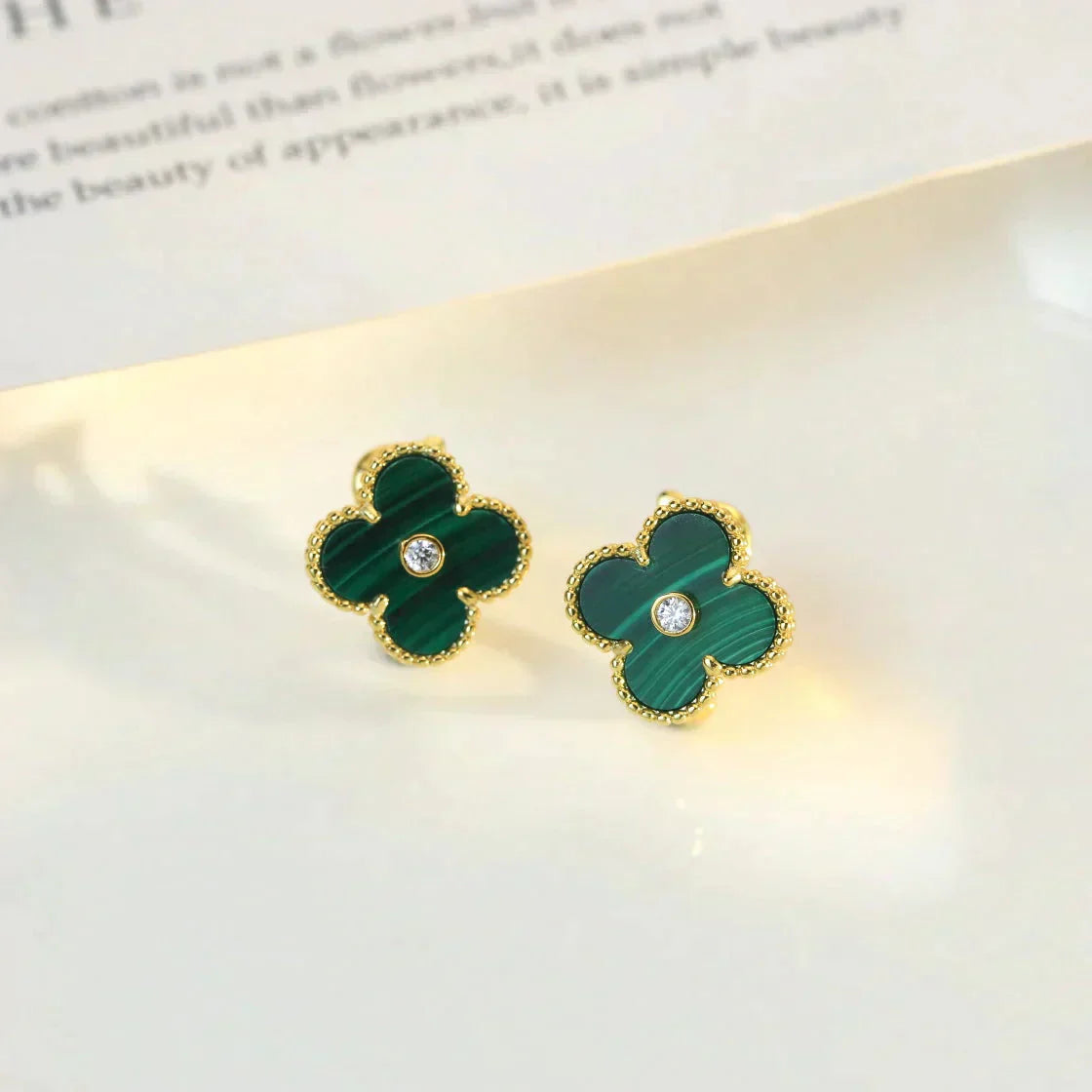 [Triumph Jewelry]CLOVER MEDIUM 1 MOTIFS MALACHITE DIAMOND EARRINGS