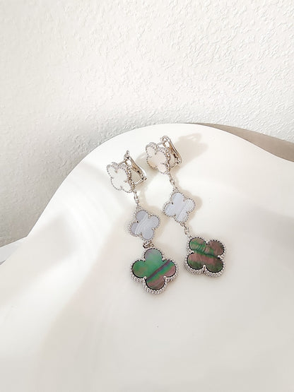 [Triumph Jewelry]CLOVER 3 MOTIFS CHALCEDONY DARK MOP SILVER EARRINGS