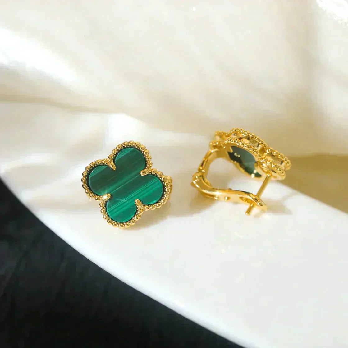 [Triumph Jewelry]CLOVER MEDIUM 1 MOTIFS MALACHITE  EARRINGS