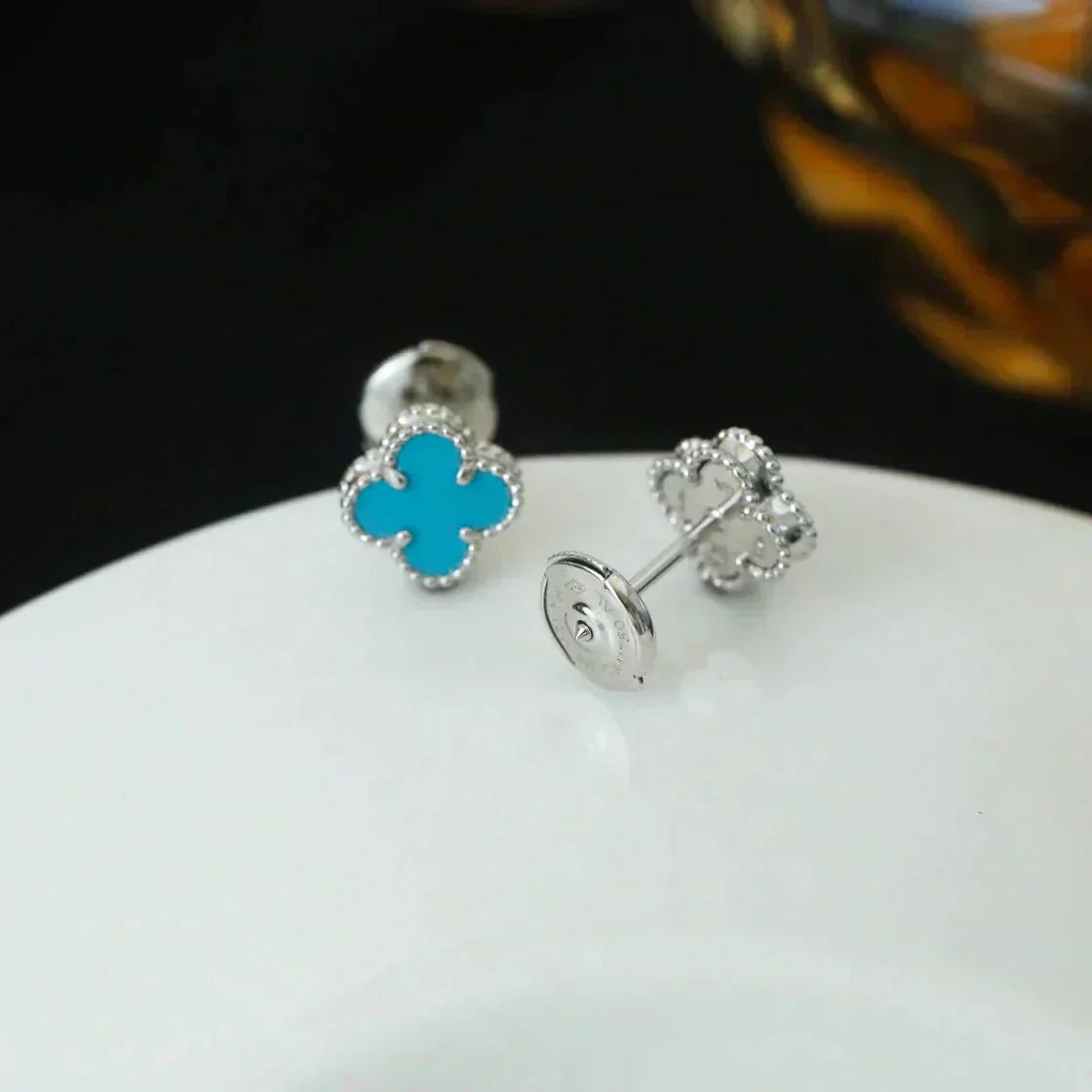 [Triumph Jewelry]CLOVER MINI 9.5MM ONYX STUD EARRINGS SILVER