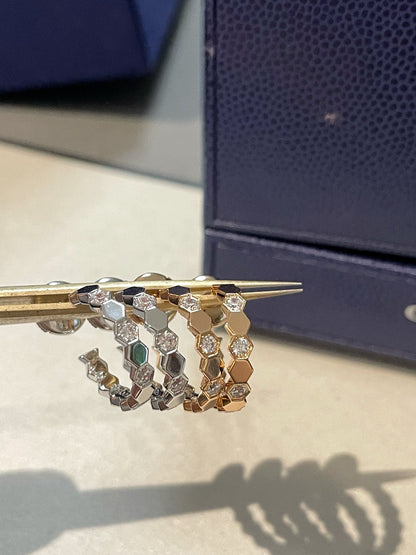 [Triumph Jewelry]Hollow Design Four-Leaf Clover Flower Shape Ring