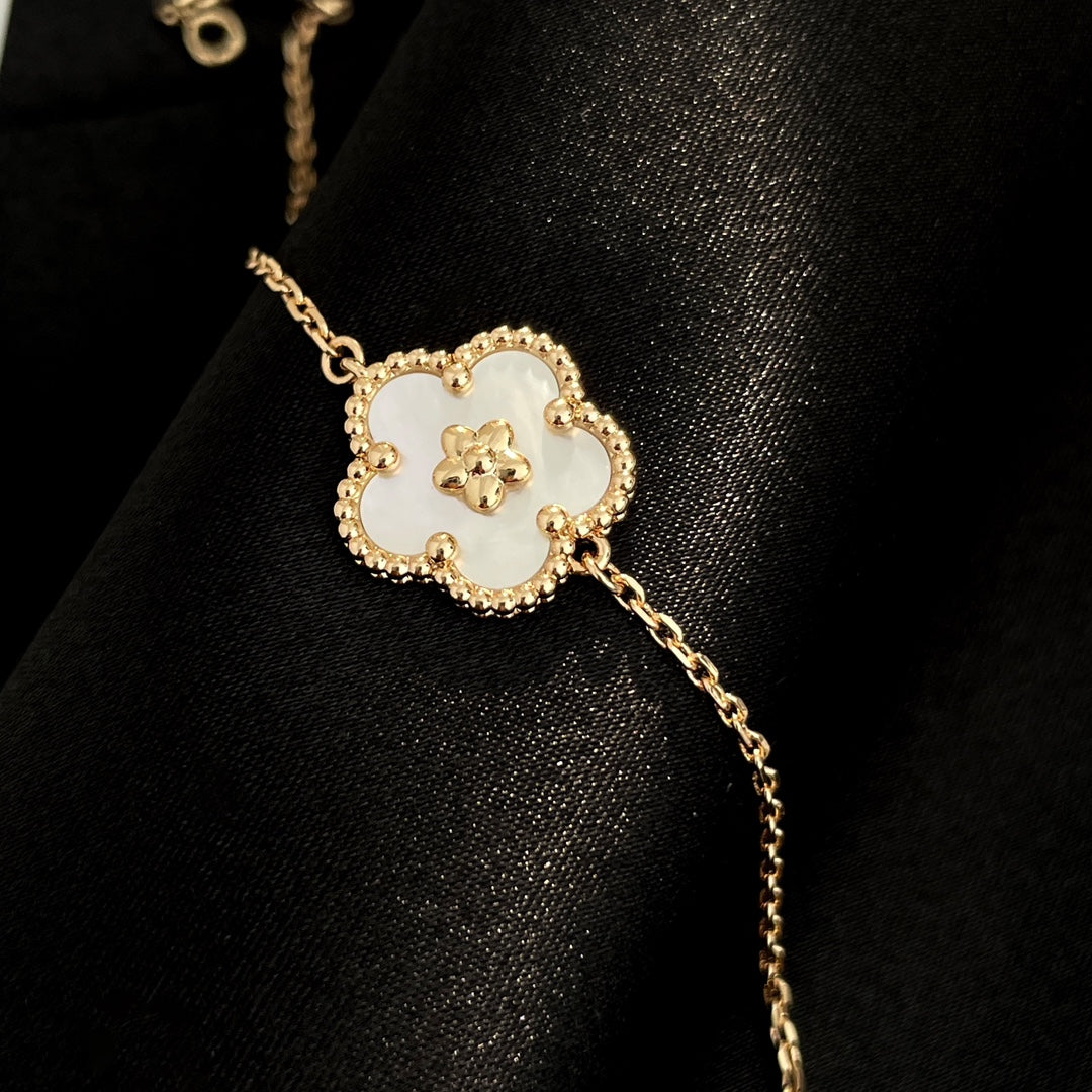[Triumph Jewelry]LUCKY SPRING ROSE GOLD MOP BRACELET