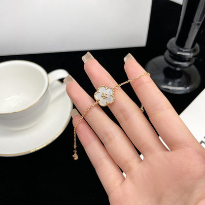[Triumph Jewelry]LUCKY SPRING ROSE GOLD MOP BRACELET