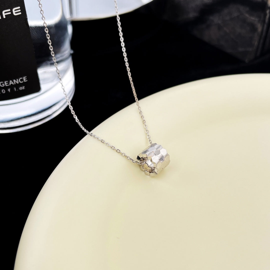 [Triumph Jewelry]BEE MINI PEDANT DIAMOND NECKLACE