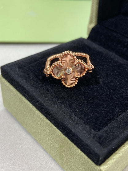 [Triumph Jewelry]CLOVER RIVERSIBLE ROSE GOLD RING