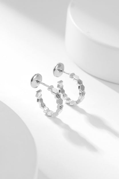 [Triumph Jewelry]BEE LOVE DIAMOND HOOP EARRINGS