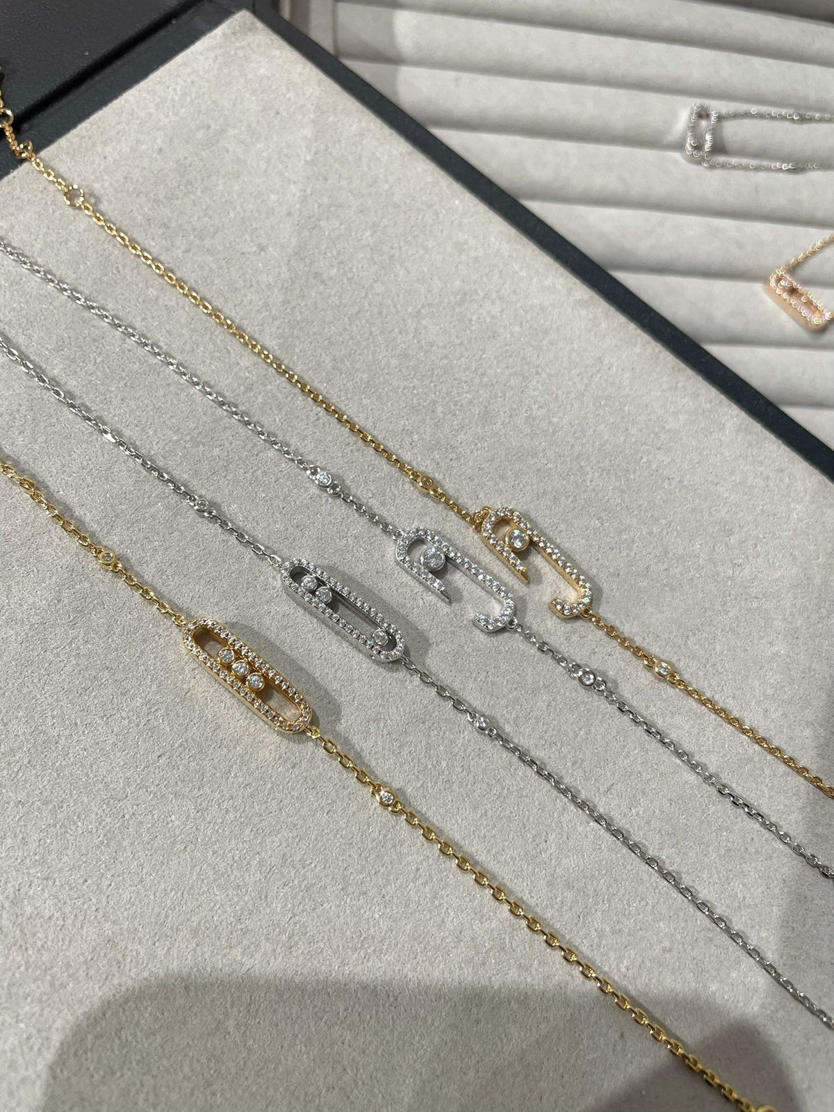 [Triumph Jewelry]BABY MOVE DIAMOND BRACELET