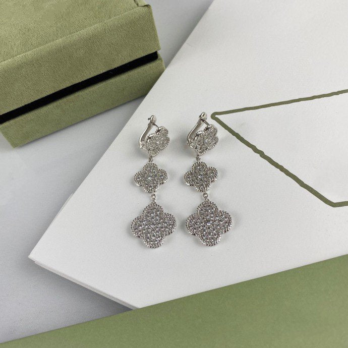[Triumph Jewelry]CLOVER 3 MOTIF DIAMOND SILVER DROP EARRINGS