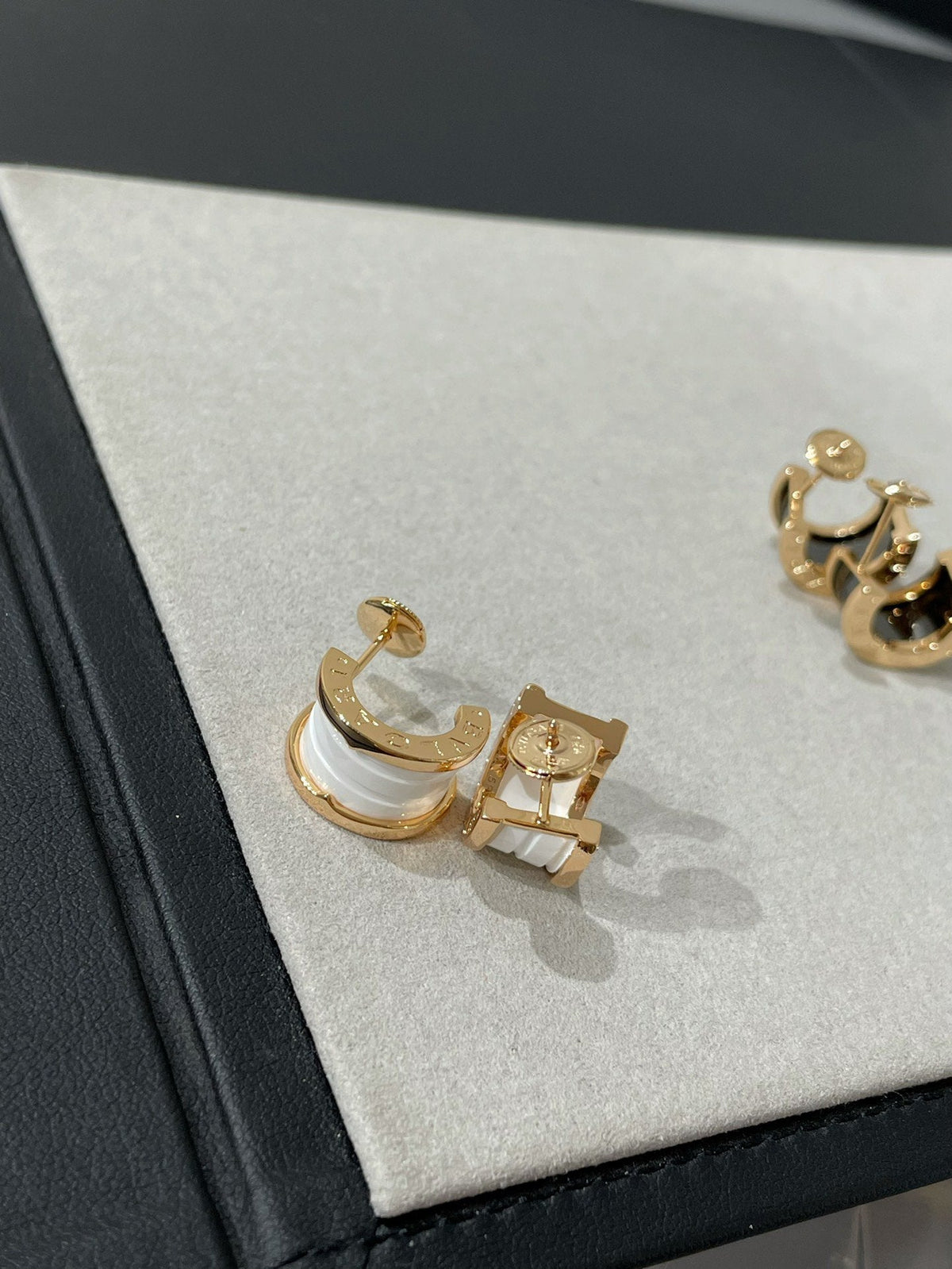 [Triumph Jewelry]ZERO 1 PINK GOLD CERAMIC EARRINGS