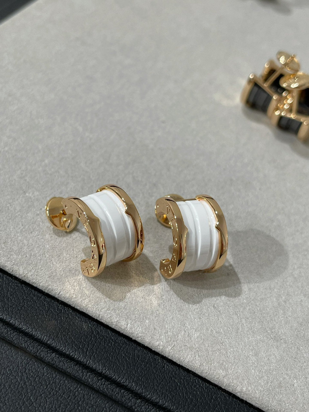 [Triumph Jewelry]ZERO 1 PINK GOLD CERAMIC EARRINGS