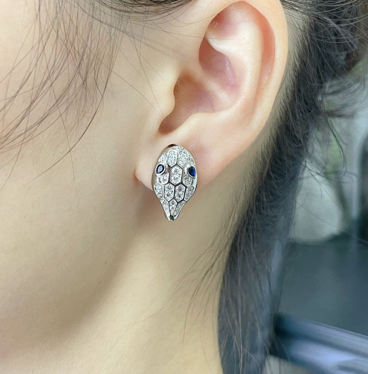 [Triumph Jewelry]SERPENT DIAMOND STUD EARRINGS