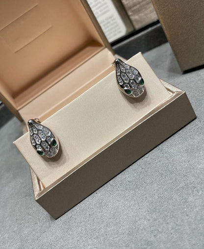[Triumph Jewelry]SERPENT DIAMOND STUD EARRINGS