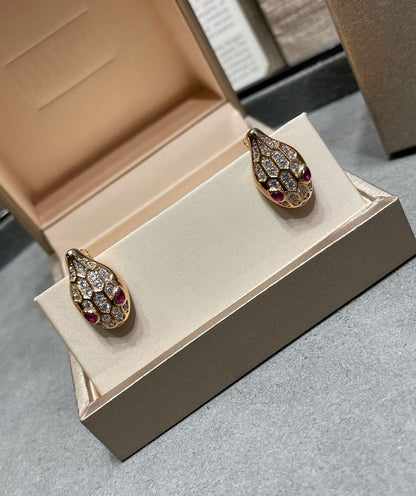 [Triumph Jewelry]SERPENT DIAMOND STUD EARRINGS
