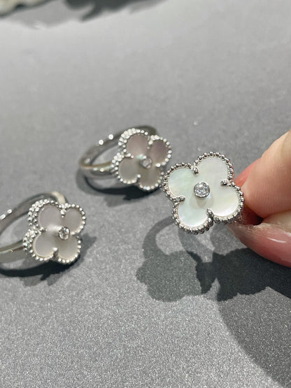 [Triumph Jewelry]CLOVER SILVER MOP DIAMOND RING