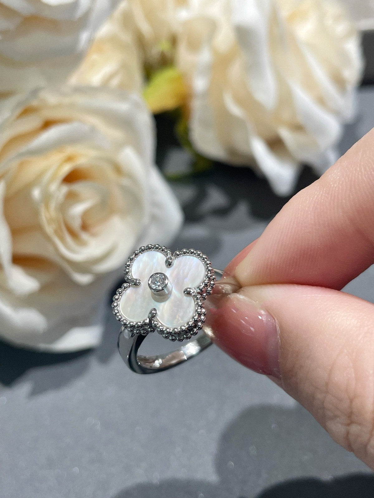 [Triumph Jewelry]CLOVER SILVER MOP DIAMOND RING