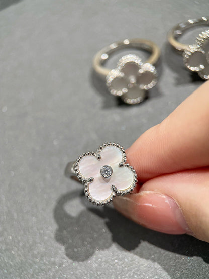 [Triumph Jewelry]CLOVER SILVER MOP DIAMOND RING