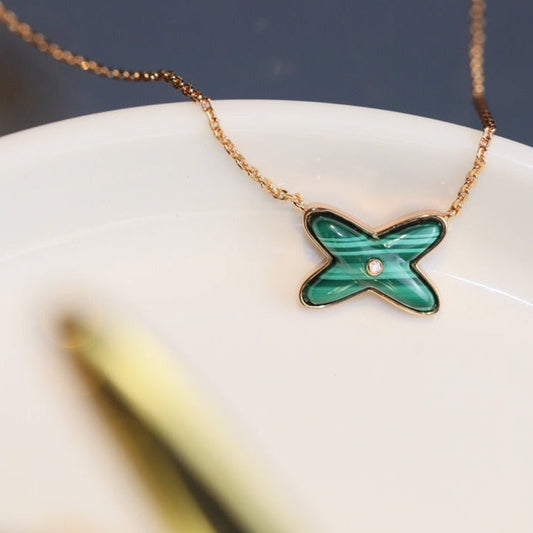 [Triumph Jewelry]JEUX MALACHITE 1 DIAMOND PINK GOLD NECKLACE