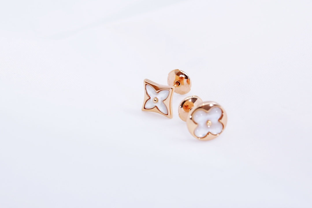 [Triumph Jewelry]STAR AND SUN PINK GOLD MOP STUD EARRINGS