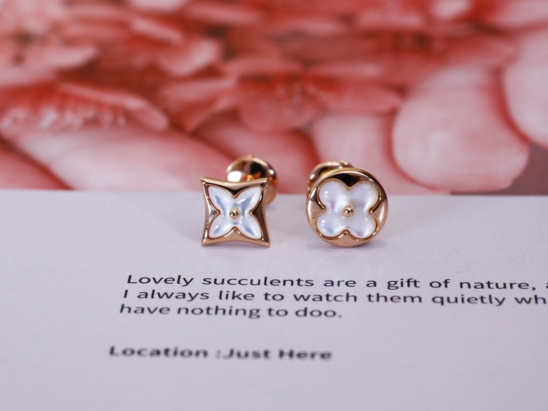 [Triumph Jewelry]STAR AND SUN PINK GOLD MOP STUD EARRINGS