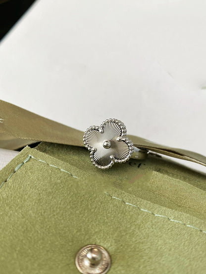 [Triumph Jewelry]CLOVER SILVER RING